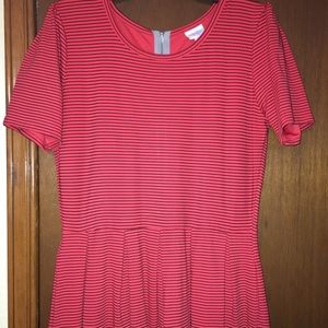 Lularoe red Amelia